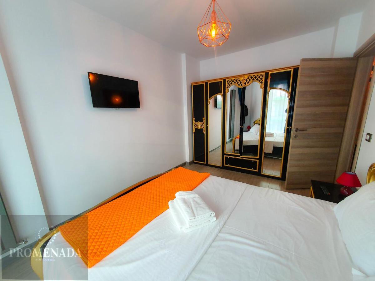 Sunrise Aparthotel Pool & Spa Mamaia Nord Năvodari Exteriör bild